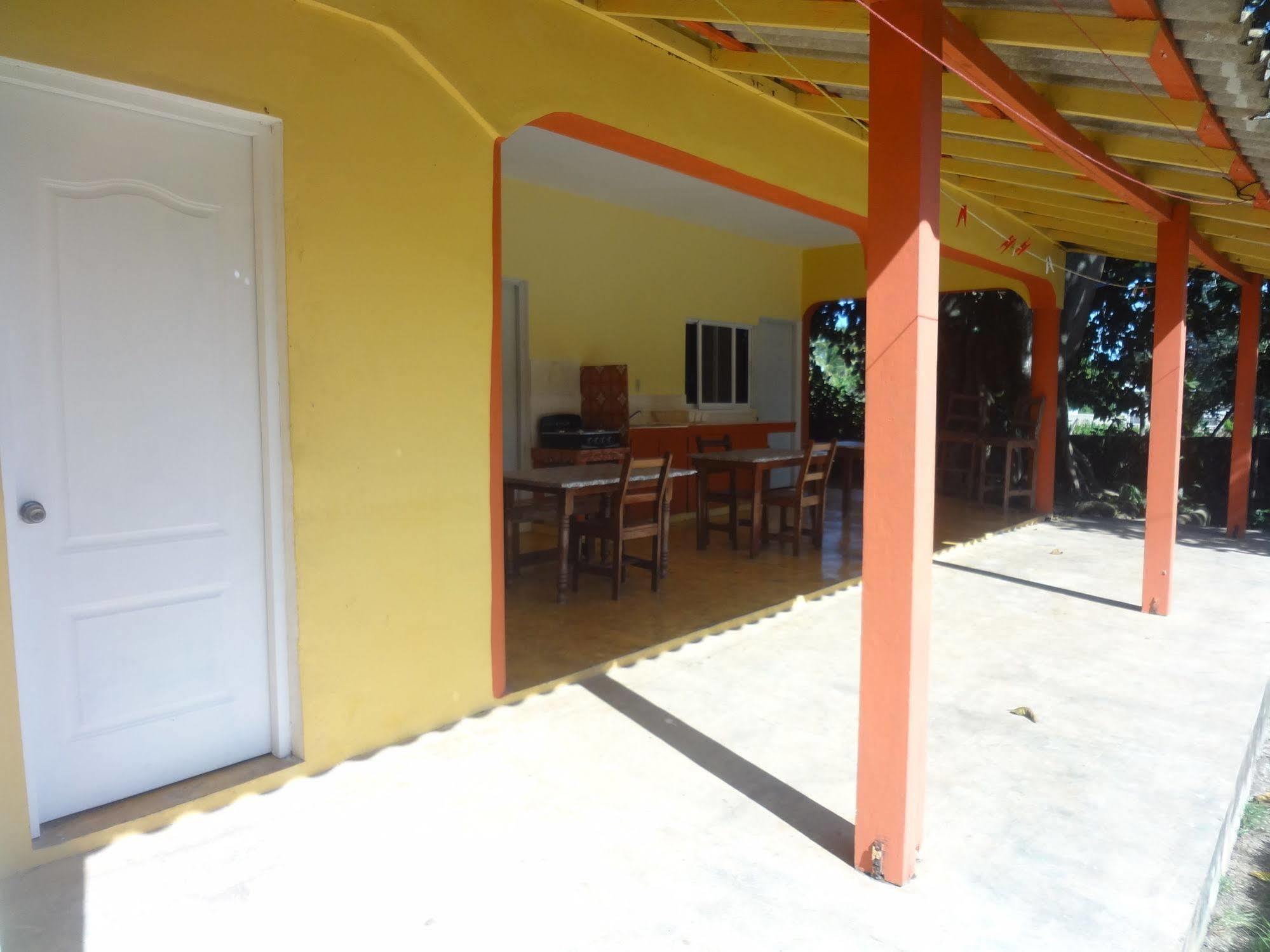 Gipsy Ranch Rooms Cabarete Eksteriør bilde