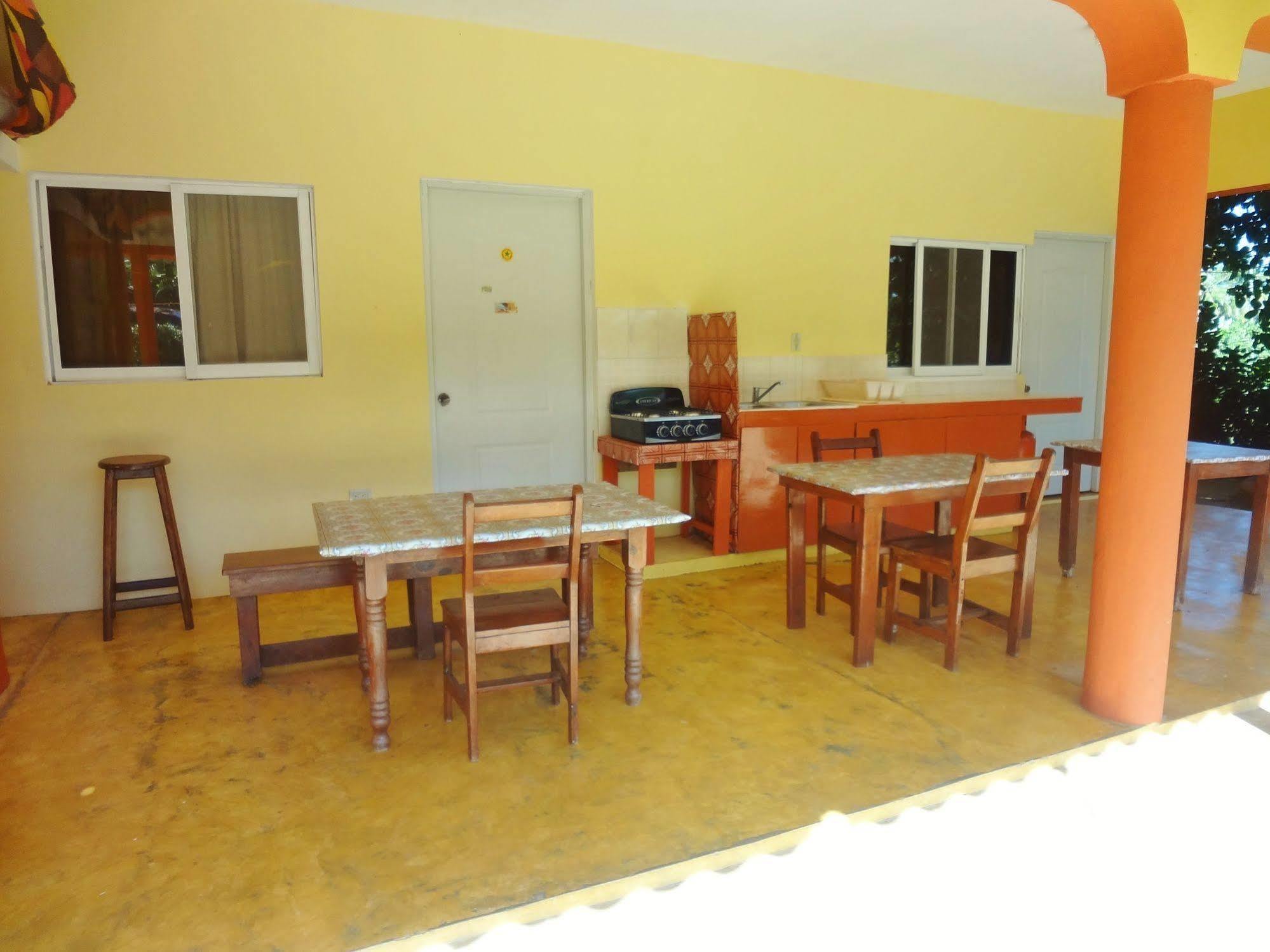 Gipsy Ranch Rooms Cabarete Eksteriør bilde