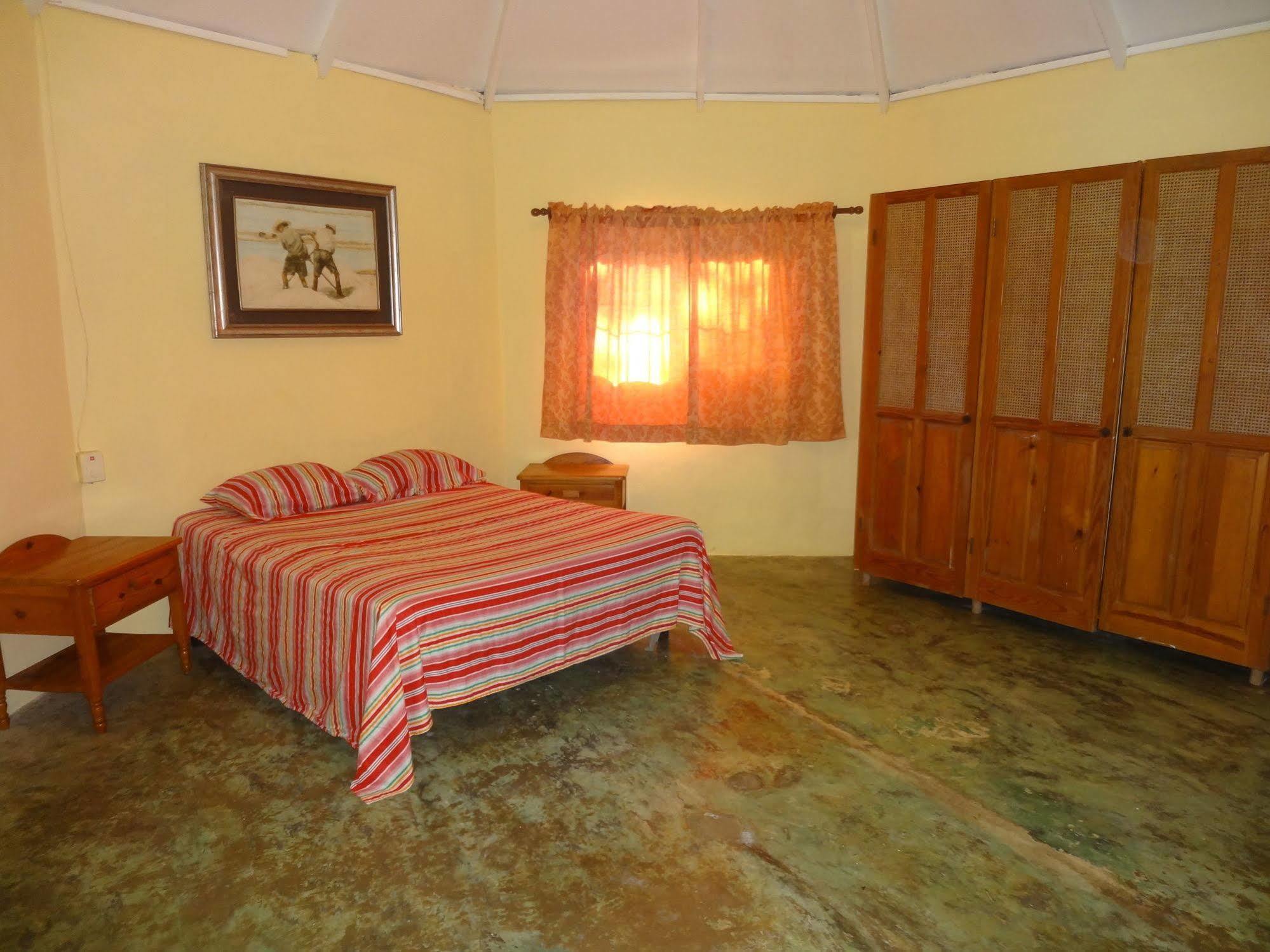 Gipsy Ranch Rooms Cabarete Eksteriør bilde